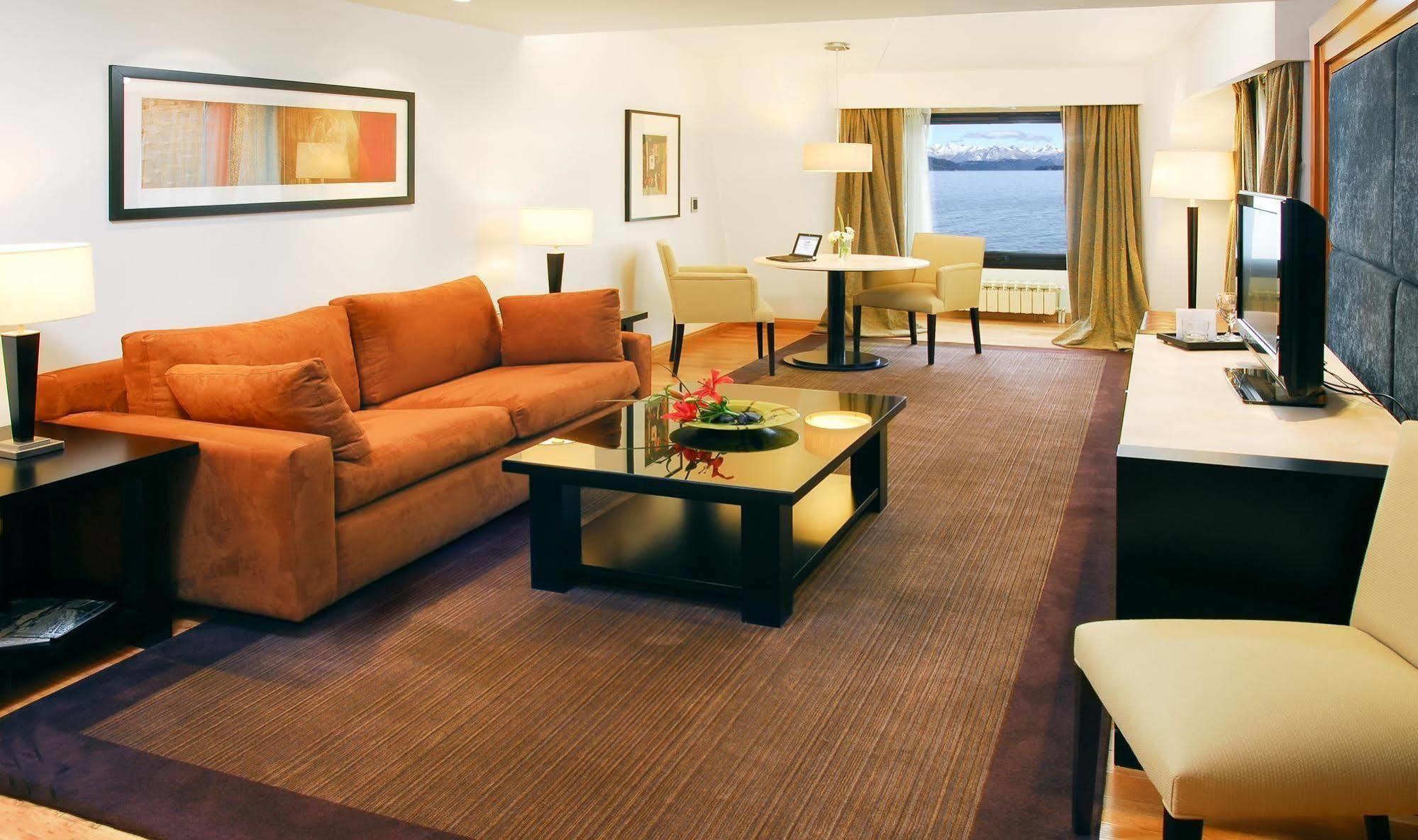 Nh Bariloche Edelweiss Hotel Interior photo